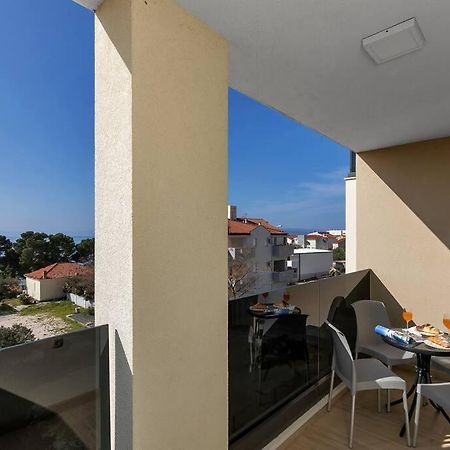 Apartment Hrvoje -Nur 50M Bis Zum Meer - Makarska Exklusiv بروماجنا المظهر الخارجي الصورة